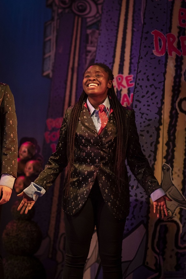 Photos: First Look at the Lyric Hammersmith Theatre's Pantomime ALADDIN Image