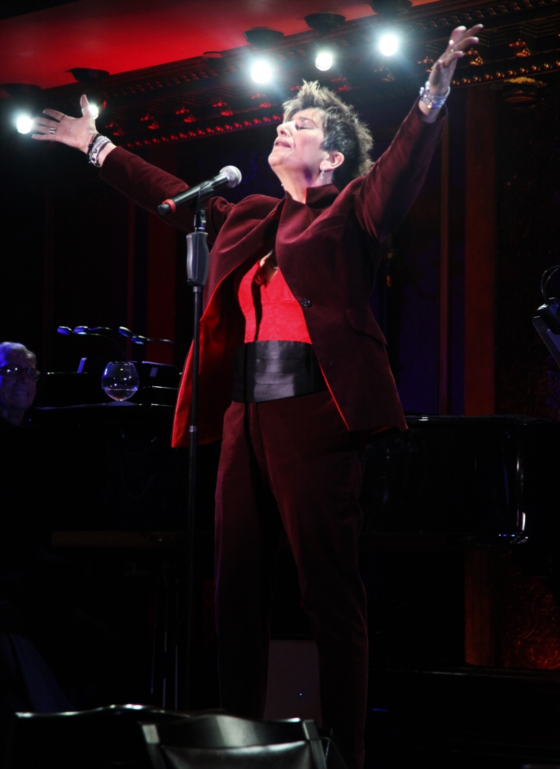 Review: Marieann Meringolo Displays Her Longevity With IN THE SPIRIT at Feinstein's/54 Below 