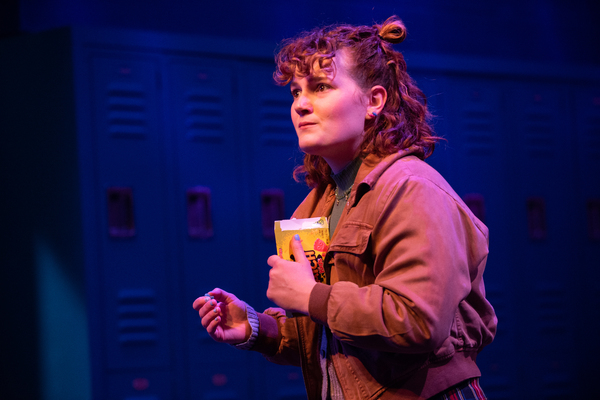 Photos: First Look at Bonnie Milligan, Victoria Clark & More in KIMBERLY AKIMBO Image