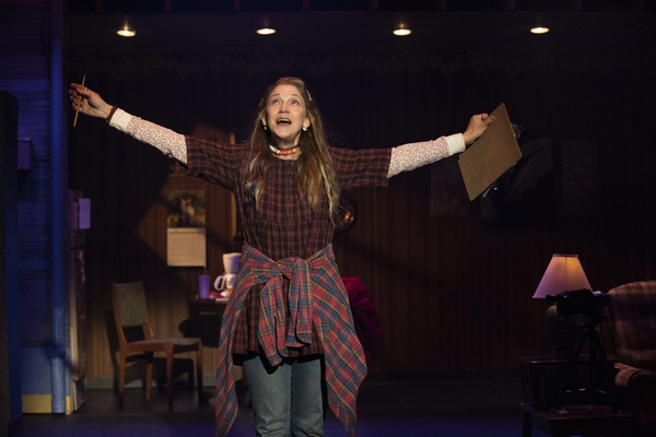Photos: First Look at Bonnie Milligan, Victoria Clark & More in KIMBERLY AKIMBO Image