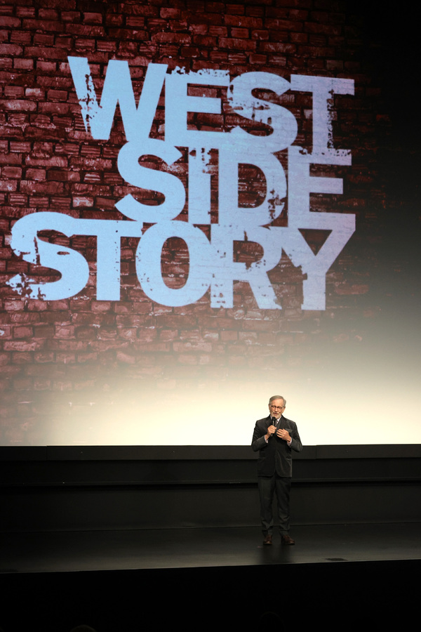 PHOTO FLASH: WEST SIDE STORY tiene su premiere en Nueva York Image