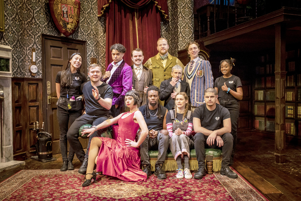 Photos: Check Out New Production Images of THE PLAY THAT GOES WRONG Image