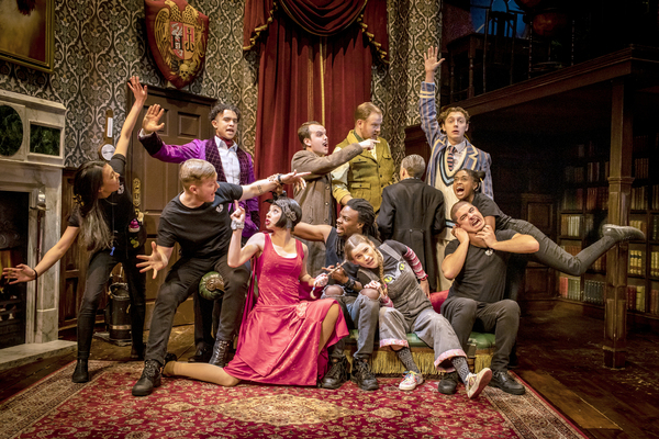 Photos: Check Out New Production Images of THE PLAY THAT GOES WRONG Image