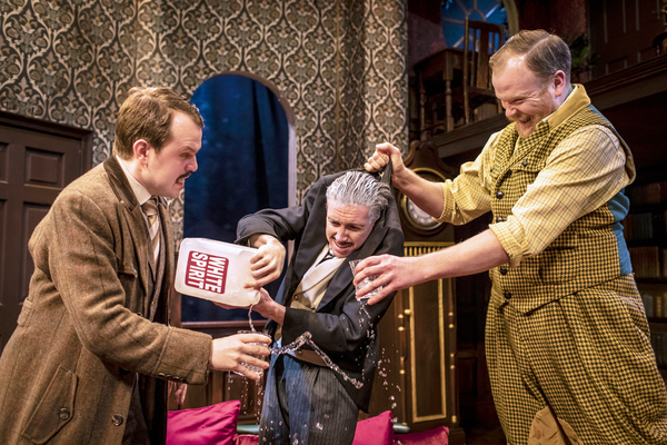 Photos: Check Out New Production Images of THE PLAY THAT GOES WRONG Image