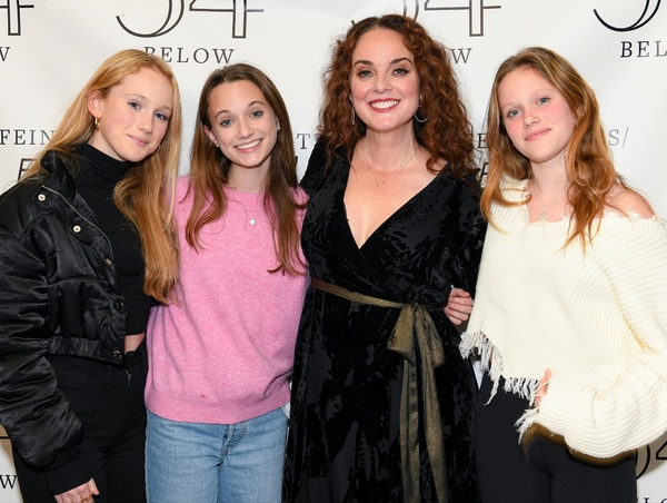 Melissa Errico with her daughters Victoria, Diana and Juliet Photo