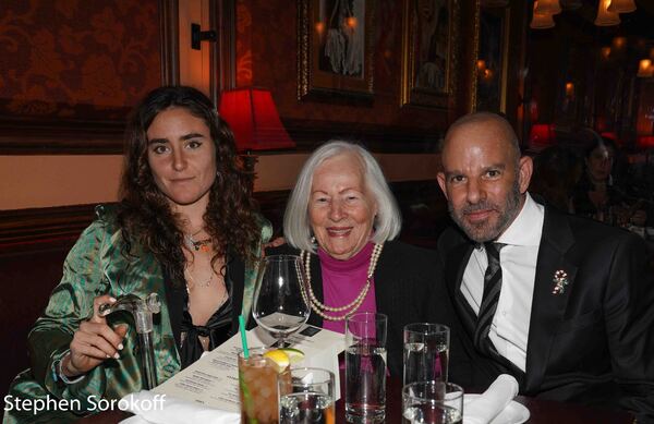 Photos: Real Housewives' Luann De Lesseps Brings A VERY COUNTESS CHRISTMAS to Feinstein's/54 Below Image