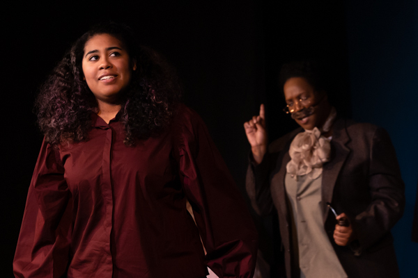 Photos: First look at Curtain Players' WOMEN PLAYING HAMLET Image
