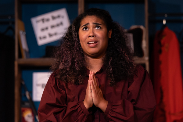 Photos: First look at Curtain Players' WOMEN PLAYING HAMLET Image