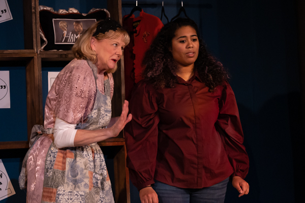 Photos: First look at Curtain Players' WOMEN PLAYING HAMLET Image