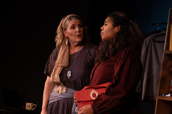 Photos: First look at Curtain Players' WOMEN PLAYING HAMLET Image