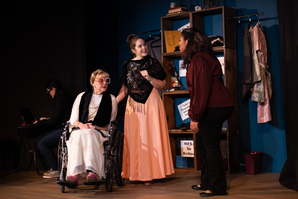 Photos: First look at Curtain Players' WOMEN PLAYING HAMLET Image