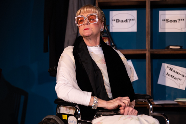 Photos: First look at Curtain Players' WOMEN PLAYING HAMLET Image