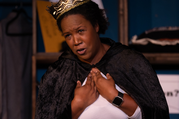 Photos: First look at Curtain Players' WOMEN PLAYING HAMLET Image