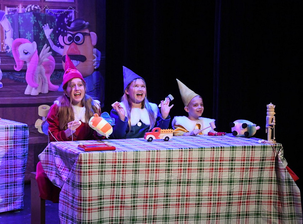 Photos: The Grand Prairie Arts Council to Present ELF THE MUSICAL  Image