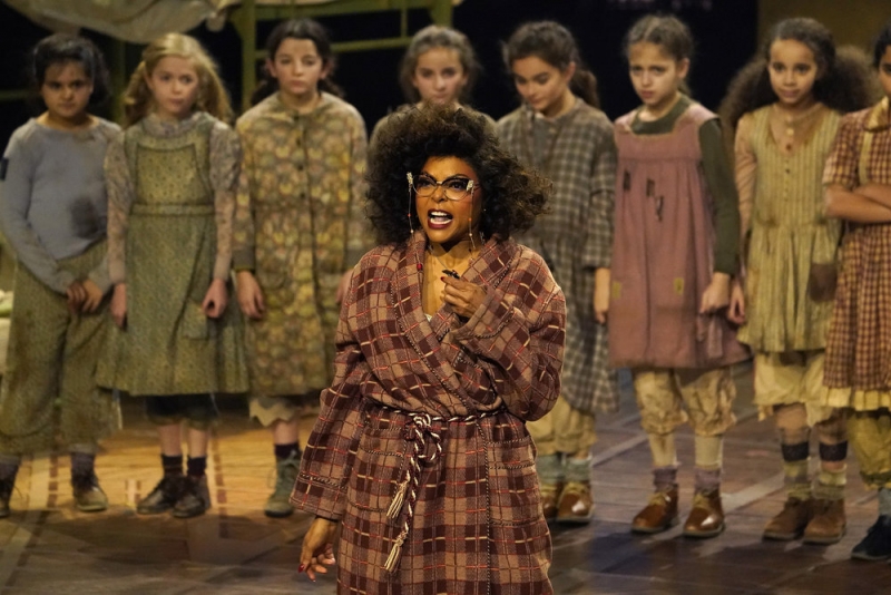 Photos: Taraji P. Henson, Celina Smith & More in ANNIE LIVE! on NBC Image