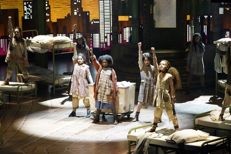 Photos: Taraji P. Henson, Celina Smith & More in ANNIE LIVE! on NBC Image