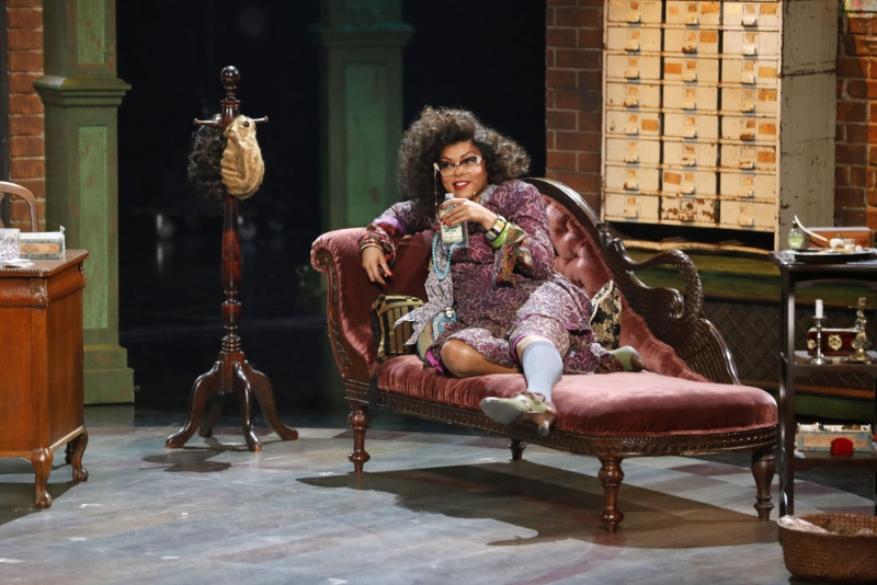 Photos: Taraji P. Henson, Celina Smith & More in ANNIE LIVE! on NBC Image