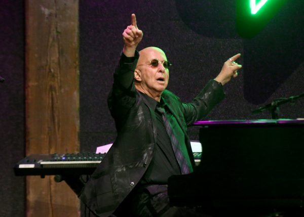 Photos: See Glenn Close, Dan Levy, Diane Warren & More at REVELS & REVELATIONS Image