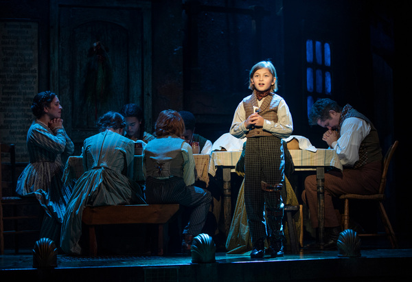 Photos: Milwaukee Rep Presents A CHRISTMAS CAROL Image