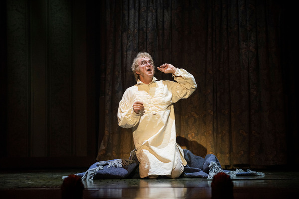 Photos: Milwaukee Rep Presents A CHRISTMAS CAROL Image