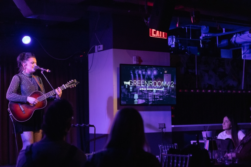 Photo Flash: MADDIE POPPE Acoustic Christmas Tour at The Green Room 42 Documented by Thomas Salus 