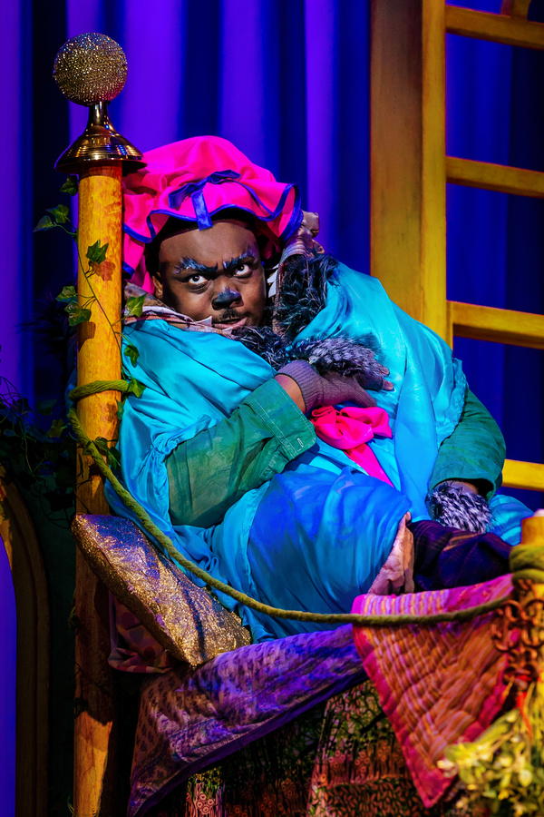 Photos: First Look at RED RIDING HOOD at Theatre Royal Stratford East Image