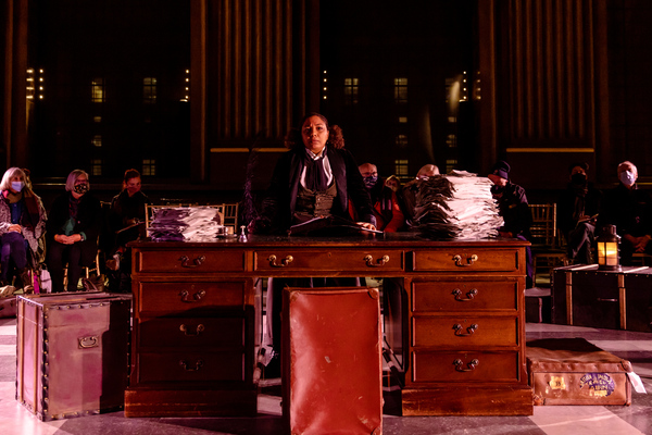 Photos: First Look at A CHRISTMAS CAROL at the Painted Hall Image