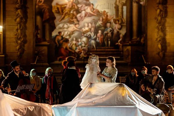 Photos: First Look at A CHRISTMAS CAROL at the Painted Hall Image