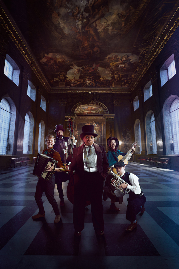 Photos: First Look at A CHRISTMAS CAROL at the Painted Hall Image