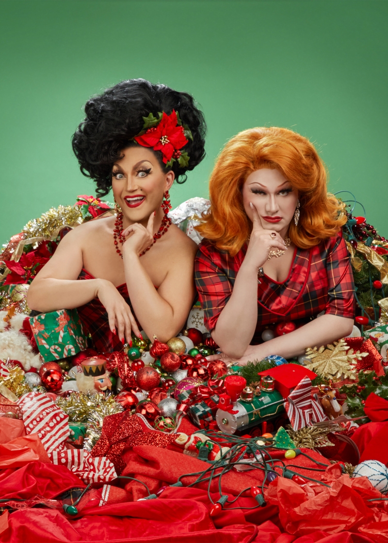 BWW Review: RETURN OF THE JINKX & DELA HOLIDAY SHOW, LIVE! at Town Hall by Guest Reviewers Michael Kaplan Nolan and Will Nolan 