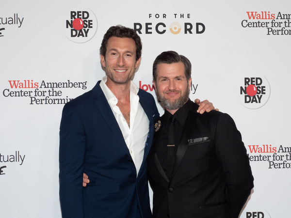 Photos: LOVE ACTUALLY LIVE Red Carpet At the Wallis Annenberg Image