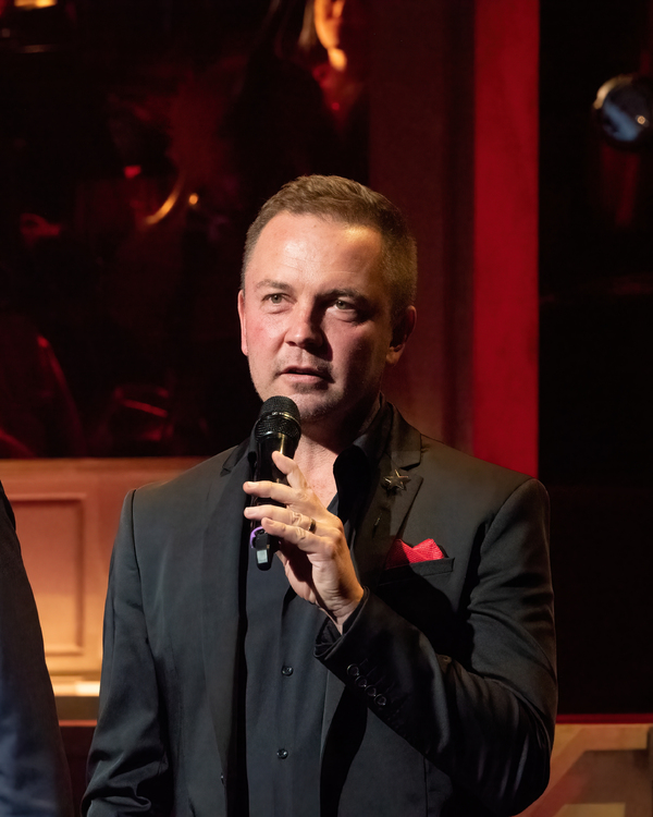 Photos: Opening Night LOVE ACTUALLY LIVE At the Wallis Annenberg Image