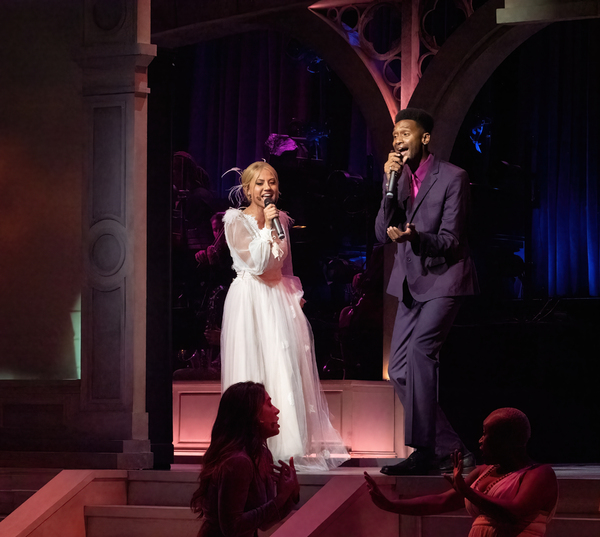Photos: Opening Night LOVE ACTUALLY LIVE At the Wallis Annenberg Image
