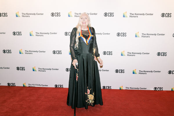 Photos: On the Red Carpet at the 2021 Kennedy Center Honors Image
