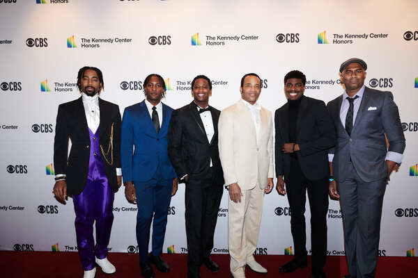 Photos: On the Red Carpet at the 2021 Kennedy Center Honors Image