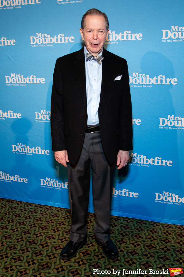 Photos: MRS. DOUBTFIRE Cast Celebrates Opening Night Image