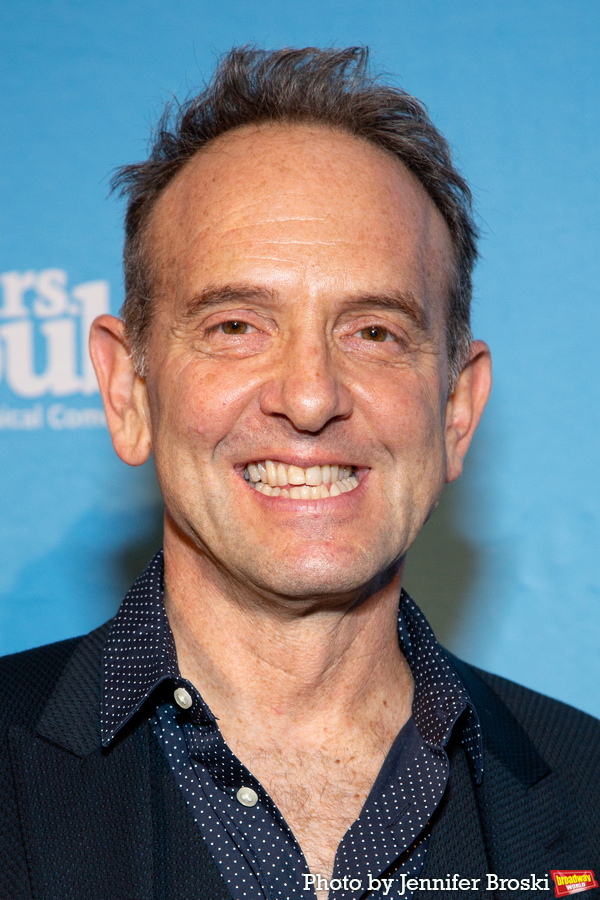 Photos: MRS. DOUBTFIRE Cast Celebrates Opening Night Image