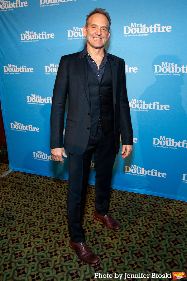 Photos: MRS. DOUBTFIRE Cast Celebrates Opening Night  Image