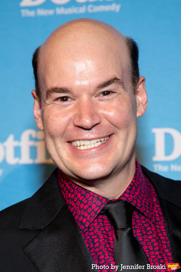 Photos: MRS. DOUBTFIRE Cast Celebrates Opening Night Image