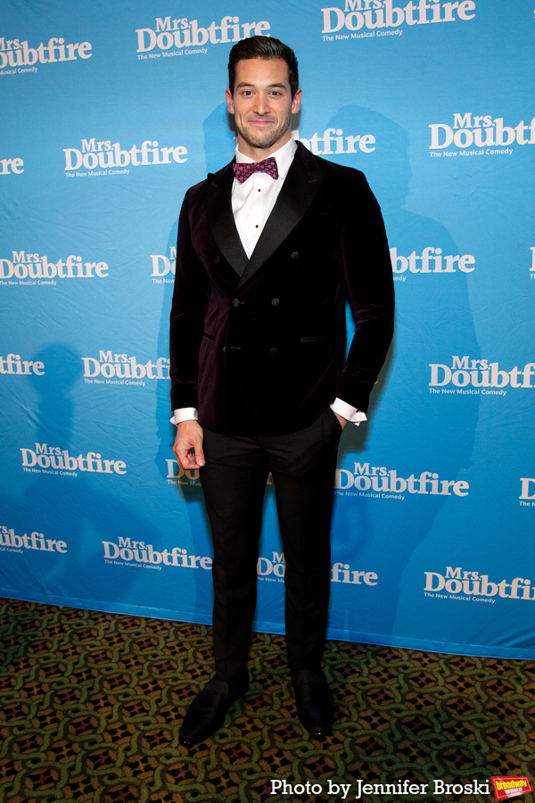 Photos: MRS. DOUBTFIRE Cast Celebrates Opening Night  Image