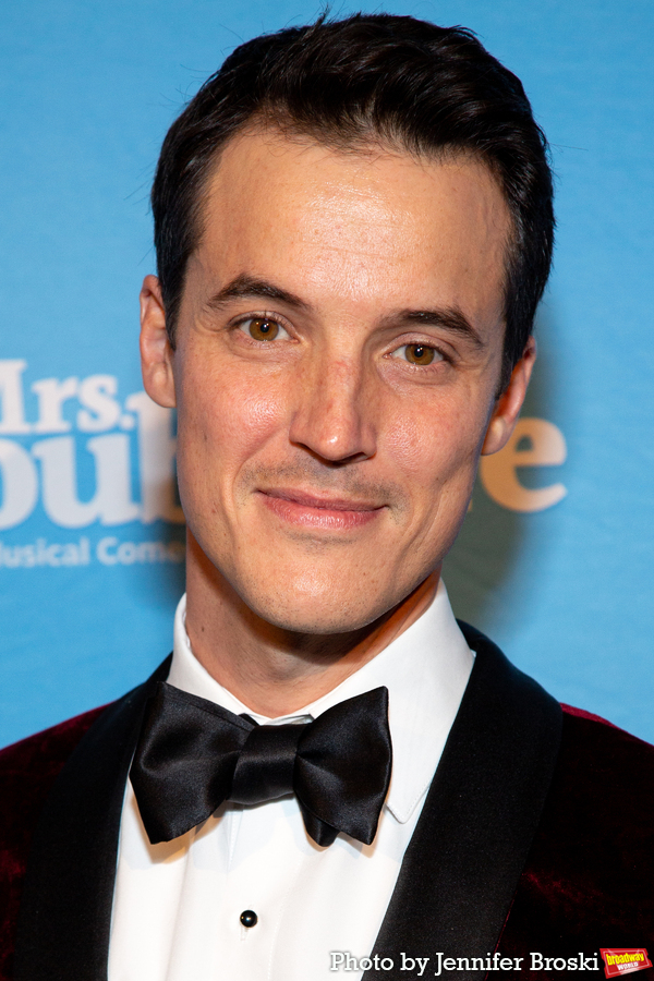 Photos: MRS. DOUBTFIRE Cast Celebrates Opening Night Image
