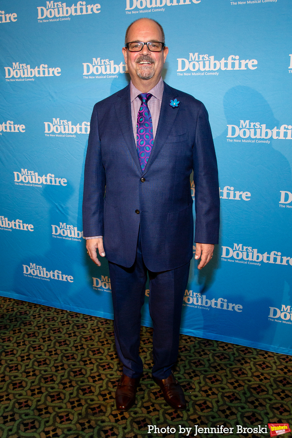 Photos: MRS. DOUBTFIRE Cast Celebrates Opening Night Image
