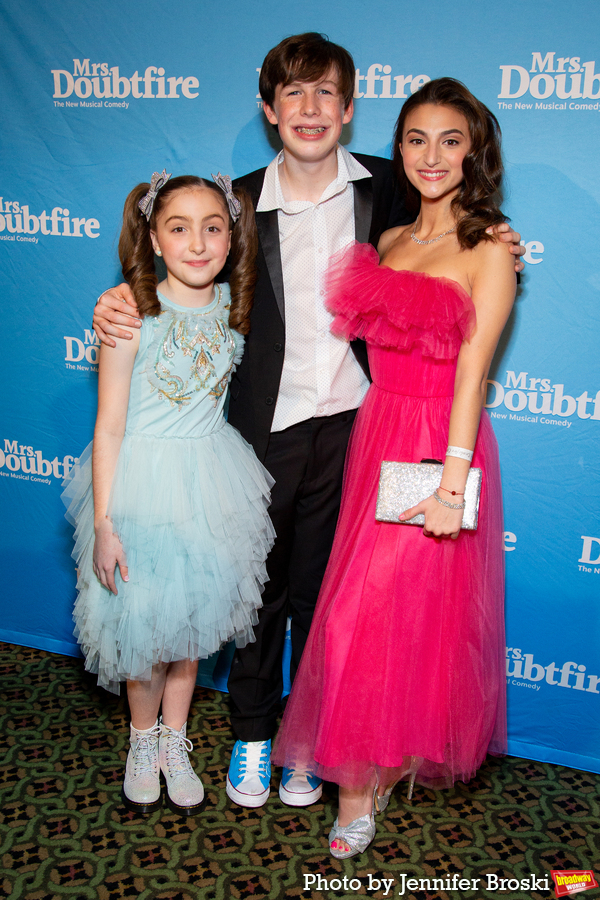Photos: MRS. DOUBTFIRE Cast Celebrates Opening Night Image
