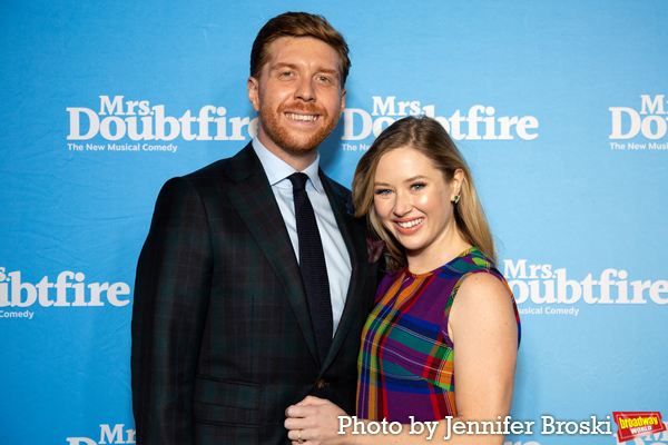 Photos: On the Opening Night Red Carpet for MRS. DOUBTFIRE Image