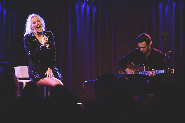 Photos: See Betsy Wolfe & Andrew Rannells at The Green Room 42 Image