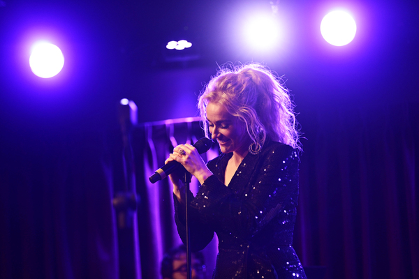 Photos: See Betsy Wolfe & Andrew Rannells at The Green Room 42 Image