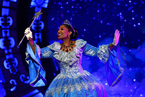 Photos/Video: First Look at CINDERELLA at Wolverhampton Grand Theatre 