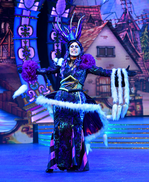 Photos/Video: First Look at CINDERELLA at Wolverhampton Grand Theatre Image