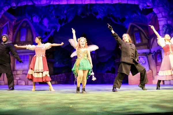 Photos: The Laguna Playhouse Presents ROBIN HOOD & MAID MARION: A HOLIDAY PANTO Image