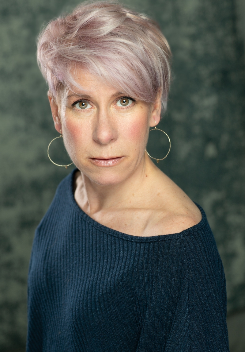 Interview: Anna-Jane Casey Chats CABARET at the Kit Kat Club Image